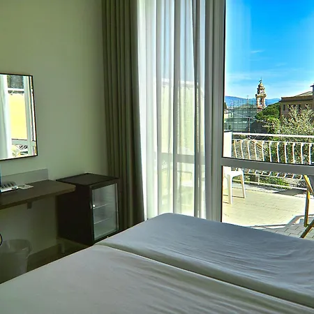 Hotel L'approdo 3*