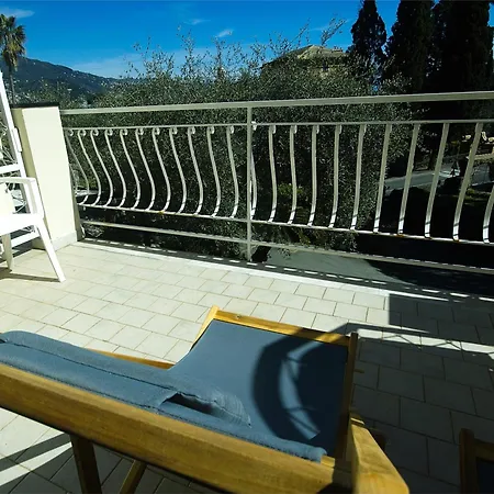 L'approdo Отель